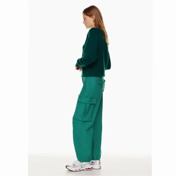 ARITZIA TNA
Gd Biome Green Supply Cargo Pants - Picture 2 of 6